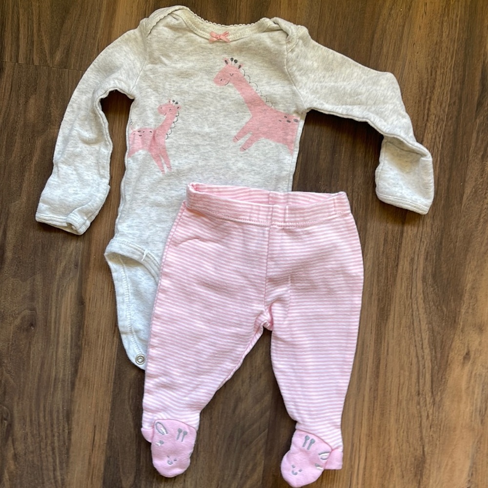 NB Carters 🦒 set